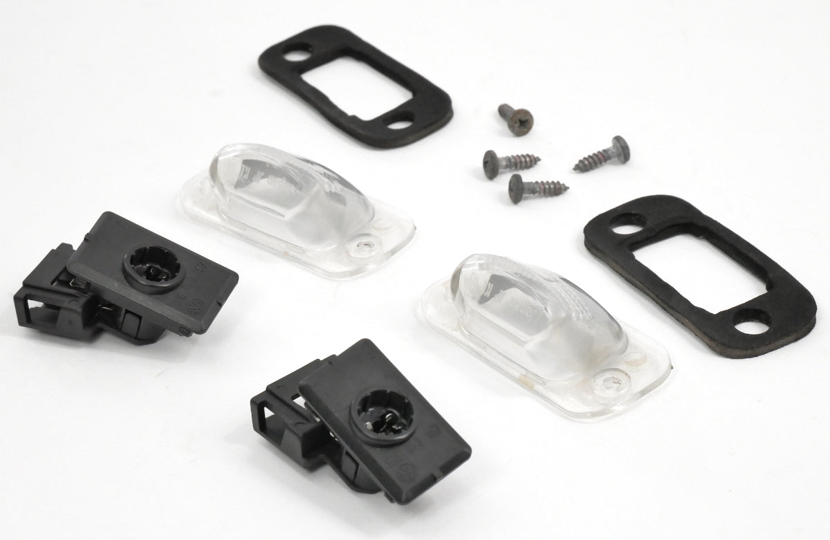 Rear License Plate Light Lens Lamp 95-99 VW Cabrio MK3 Genuine OEM - 1H6 943 167