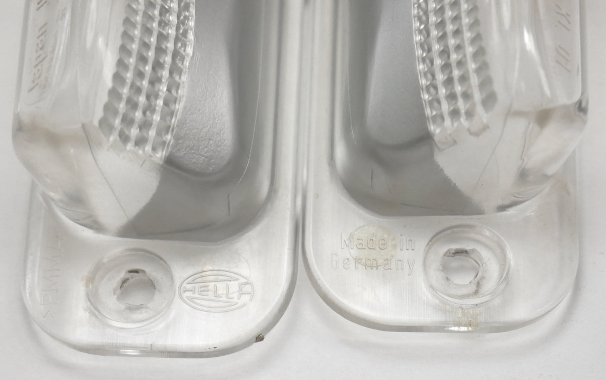 Rear License Plate Light Lens Lamp 95-99 VW Cabrio MK3 Genuine OEM - 1H6 943 167