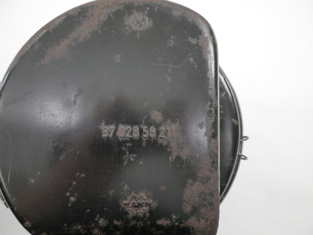 Oil Bath Air Cleaner Intake 68-71 VW Bus Bay Window Aircooled - 211 129 607 C