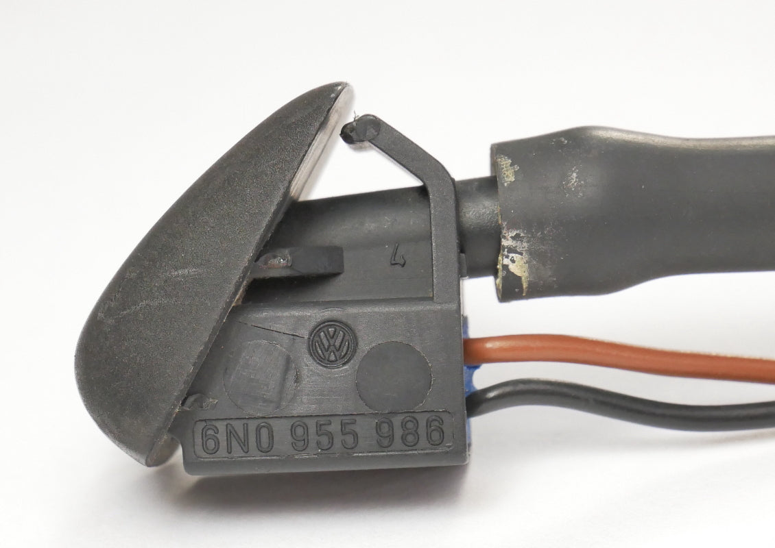 Heated Washer Nozzle Sprayer Tubing Wiring 93-99 VW Jetta Golf GTI Cabrio MK3 OE