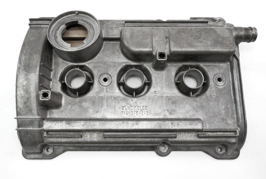 LH Engine Valve Cover Audi A4 A6 C5 VW Passat B5 2.8 V6 - OEM - 078 103 471 R
