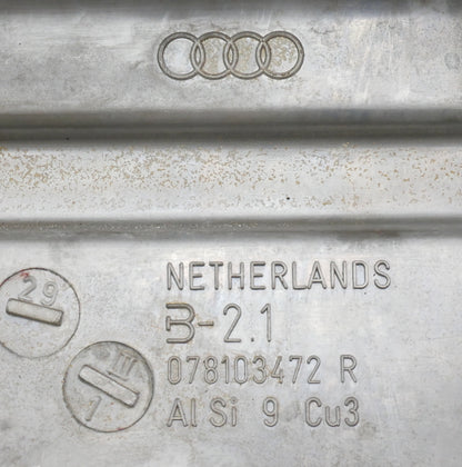 RH Engine Valve Cover Audi A4 A6 C5 VW Passat B5 2.8 V6 - OEM - 078 103 472 R