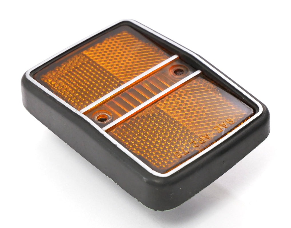 Side Marker Light Quarter Panel Lamp 79-84 VW Rabbit MK1 - Genuine - 175 945 119