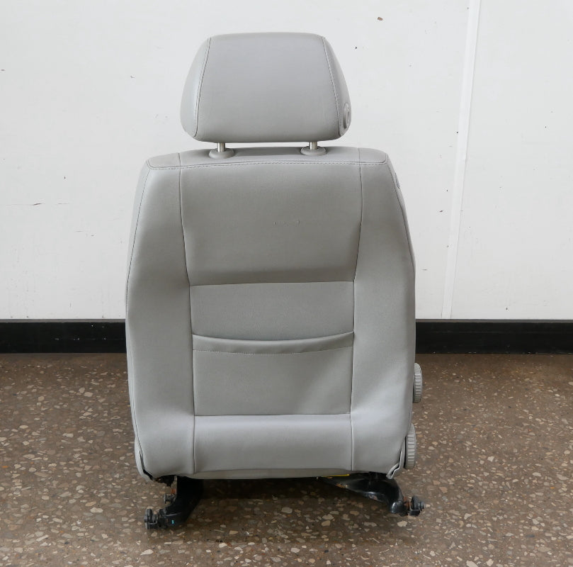 RH Front Sport Seat 02-05 VW Jetta GLI MK4 - Grey Leather