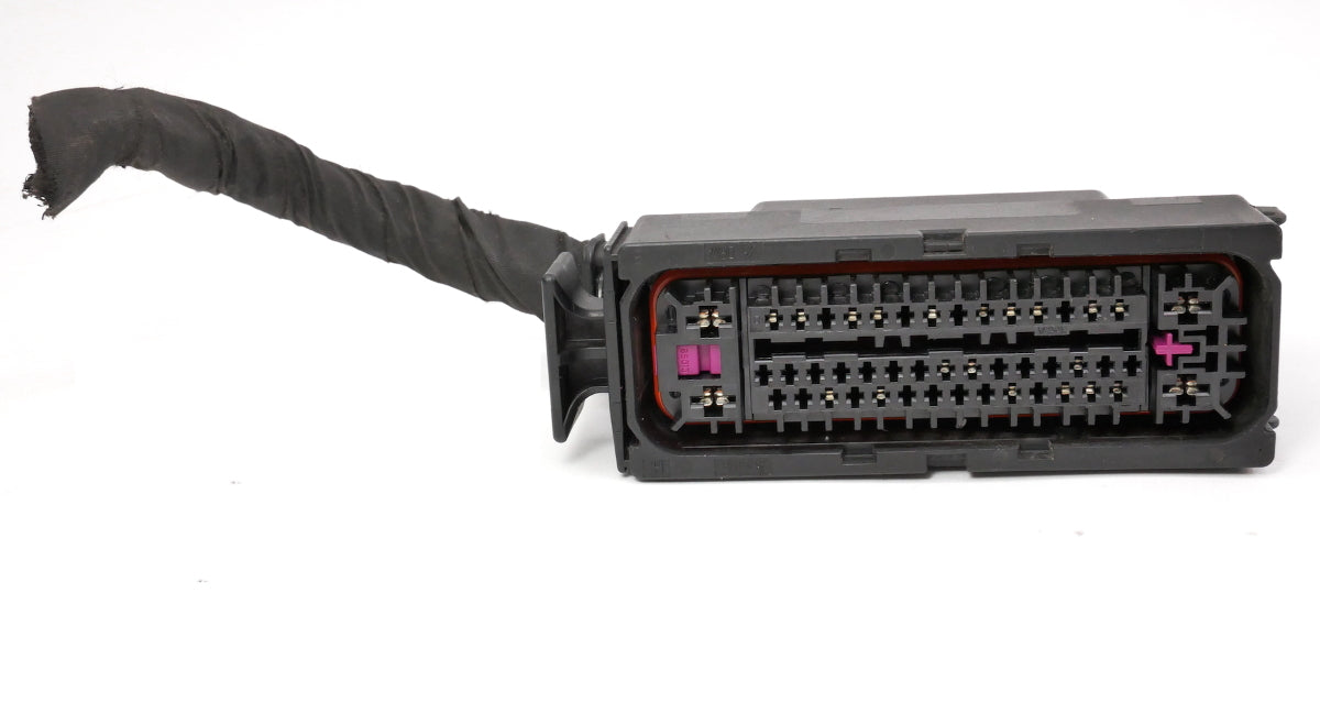 ABS Brake Module Wiring Plug Pigtail 2008 VW Golf R32 MK5 - 1K0 907 379 AB