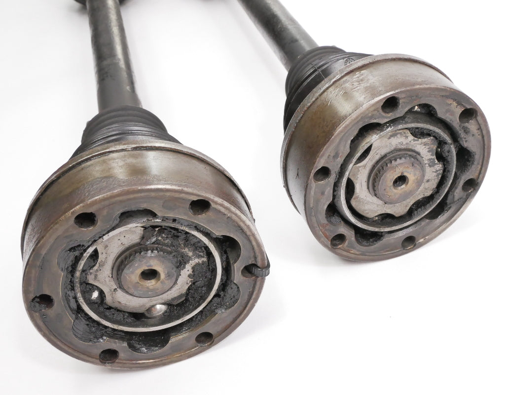 Rear Axle CV Shafts 2008 VW Golf R32 MK5 3.2 VR6 AWD - Genuine - 1K0 501 204 A