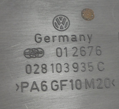 Engine Cover 96-97 VW Passat B4 1Z TDI Diesel - Genuine - 028 103 935 C