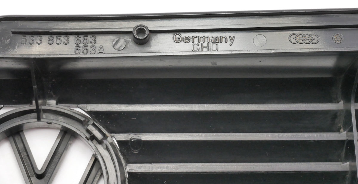 Front Grill Grille & Clips 82-88 VW Scirocco Mk2 - Genuine - 533 853 653