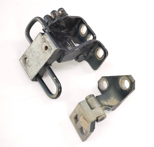 LH Front Door Hinges 05-10 VW Jetta Rabbit GTI MK5 Sportwagen - 1K0 831 401 L