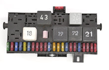 Fuse Box Panel & Relays 86-91 VW Vanagon T3 Westfalia - OEM - 171 941 813 D