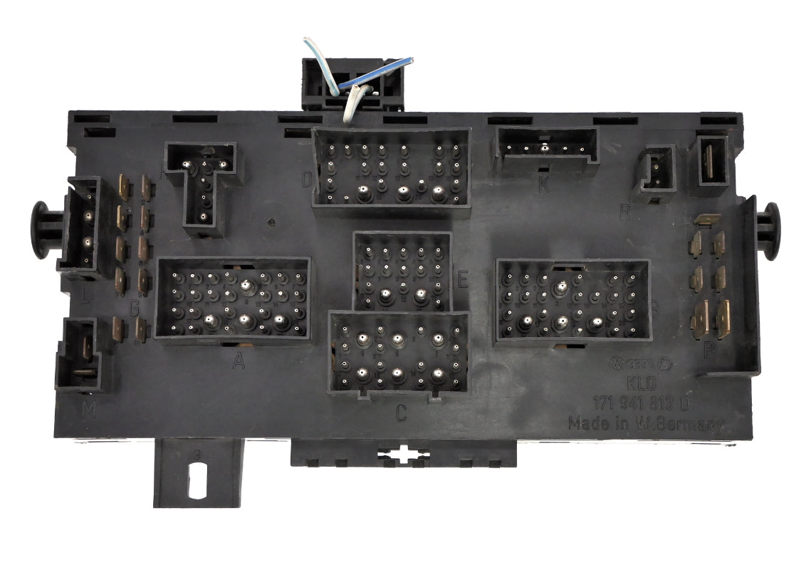 Fuse Box Panel & Relays 86-91 VW Vanagon T3 Westfalia - Genuine - 171 941 813 D