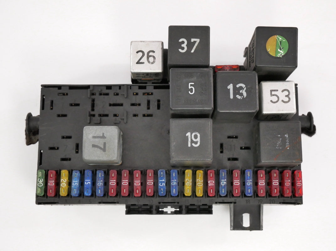 CE1 Fuse Box Panel Relay Block 82-88 VW Scirocco MK2 - Genuine - 171 941 813 D