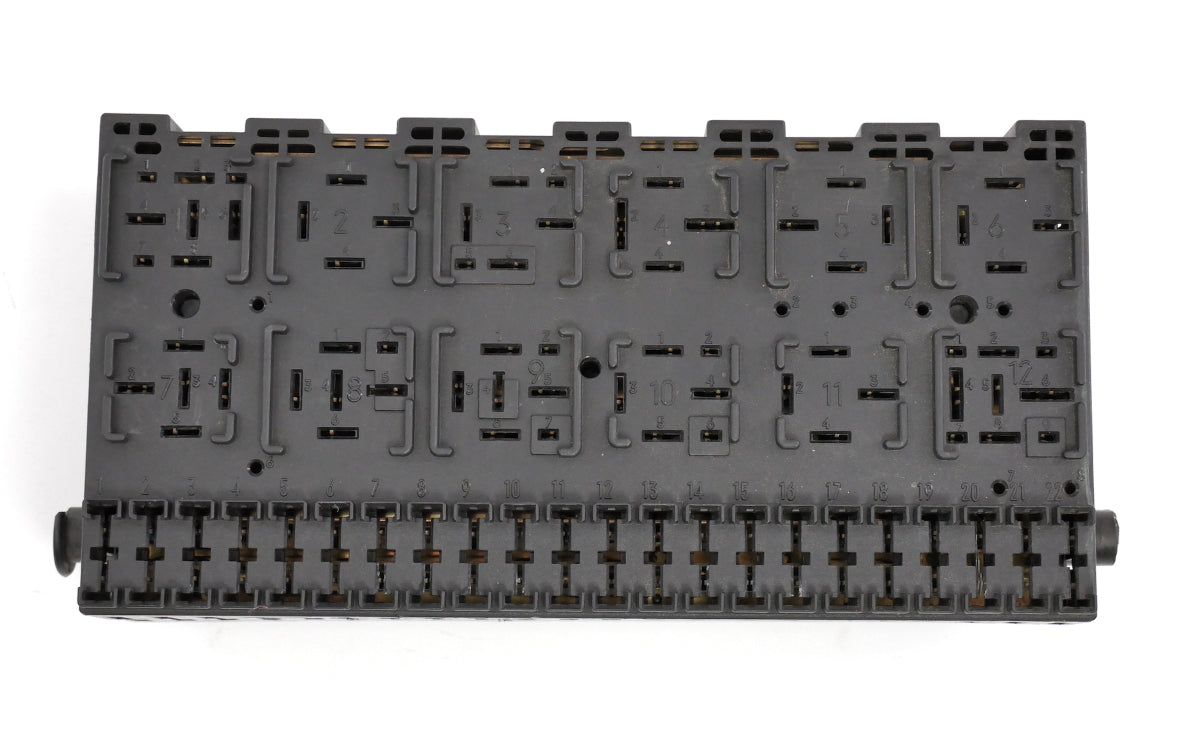 CE2 Relay Fuse Box Panel Block VW Jetta Golf MK2 MK3 Passat B3 B4 357 937 039