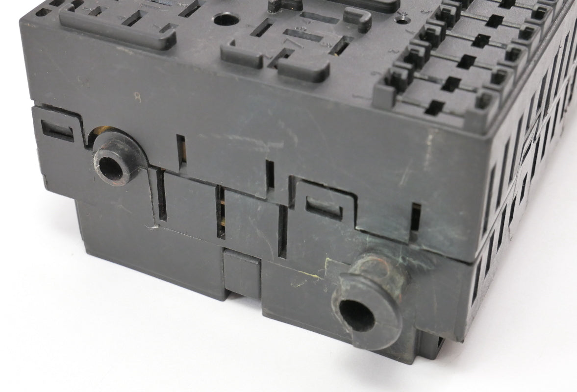 CE2 Relay Fuse Box Panel Block VW Jetta Golf MK2 MK3 Passat B3 B4 357 937 039