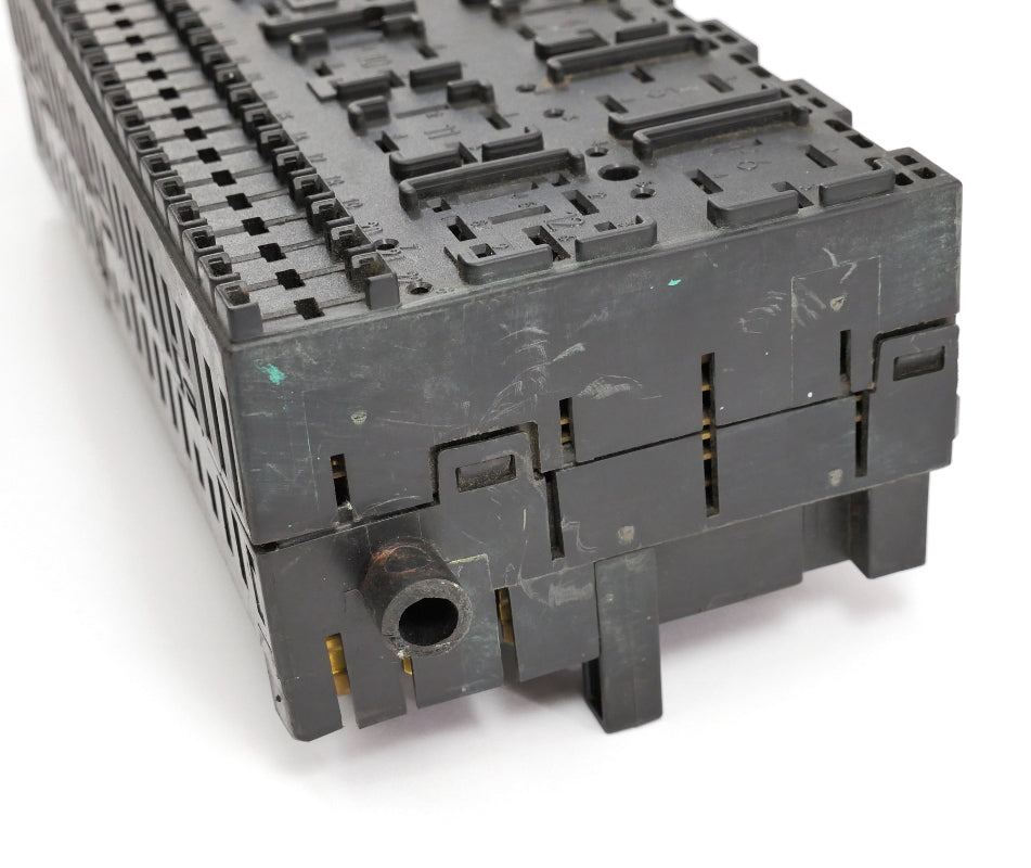 CE2 Relay Fuse Box Panel Block VW Jetta Golf MK2 MK3 Passat B3 B4 357 937 039