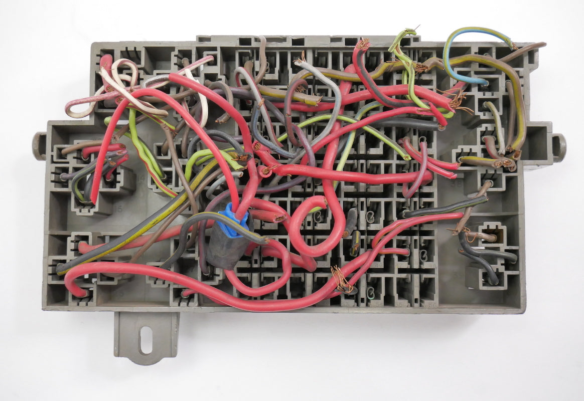 Dash Interior Fuse Box Relay Panel 81-84 VW Rabbit Pickup MK1 OEM ~ 175 941 813