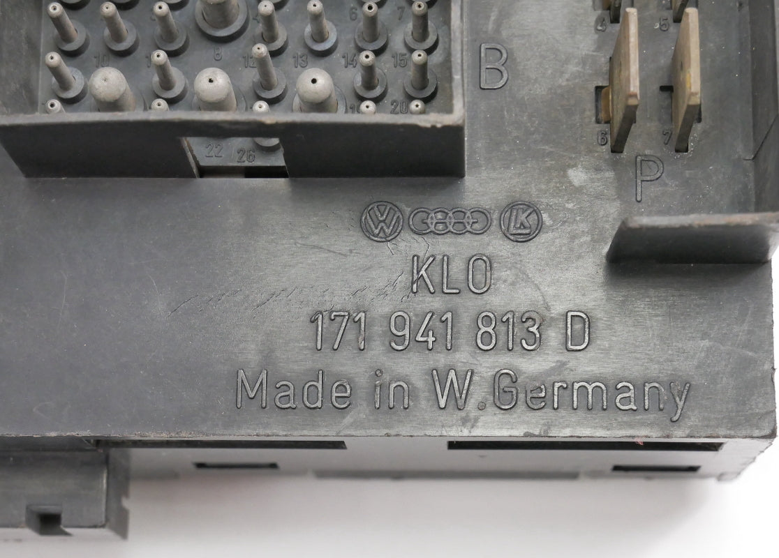 Fuse Box Panel Relay Block 85-90 VW Jetta Golf GTI MK2 Cabriolet - 171 941 813 D