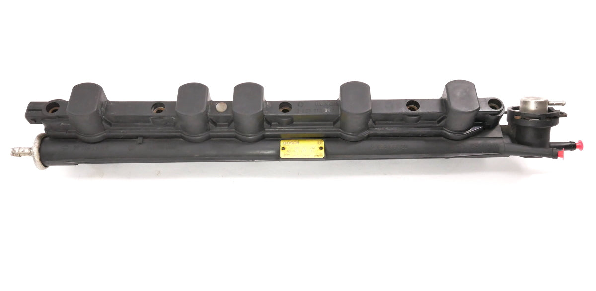 Fuel Rail & Injectors 92-96 VW Eurovan T4 2.5 AAF - Genuine - 023 133 313