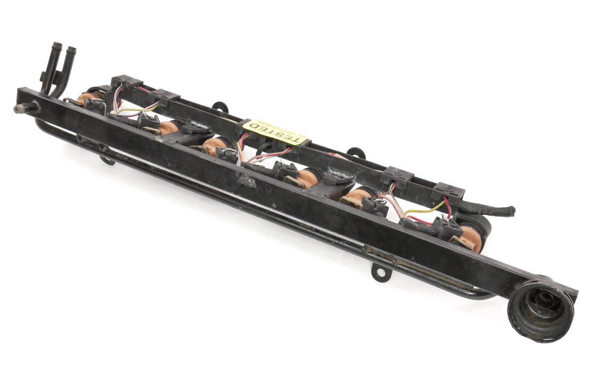 Fuel Rail Regulator Injectors VW Jetta GTI Passat Corrado AAA VR6 021 133 317 J