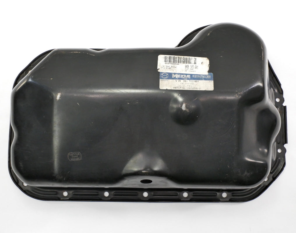 NOS Meyle Germany Oil Pan VW Jetta Golf GTI Cabrio Passat Gas Diesel MK1 Mk2 Mk3