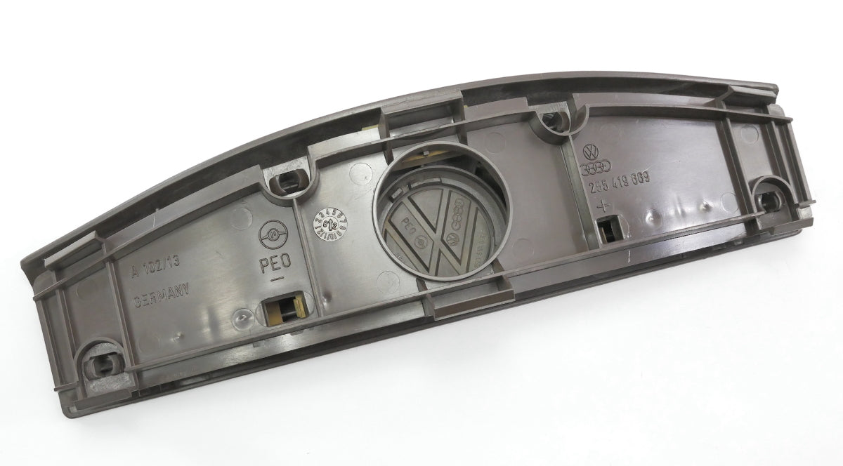 Steering Wheel Horn Pad Center 80-91 VW Vanagon T3 - Genuine - 255 419 669