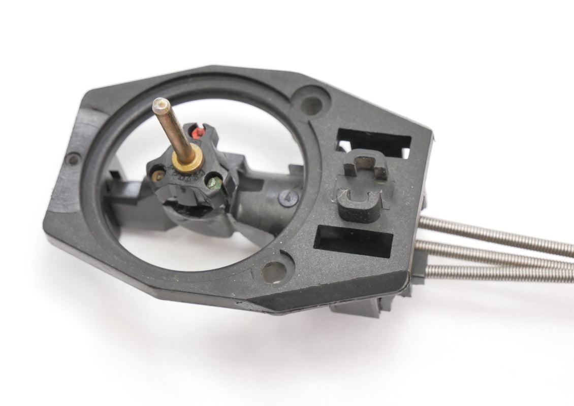 RH Manual Side View Exterior Door Mirror VW Jetta Golf MK4 L041 Black ~ Genuine