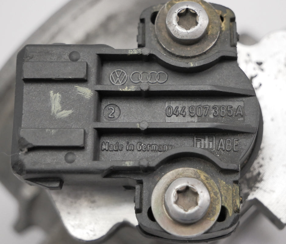 Throttle Body TPS 92-94 VW Eurovan T4 Manual - Genuine - 044 907 385 A / 023 061