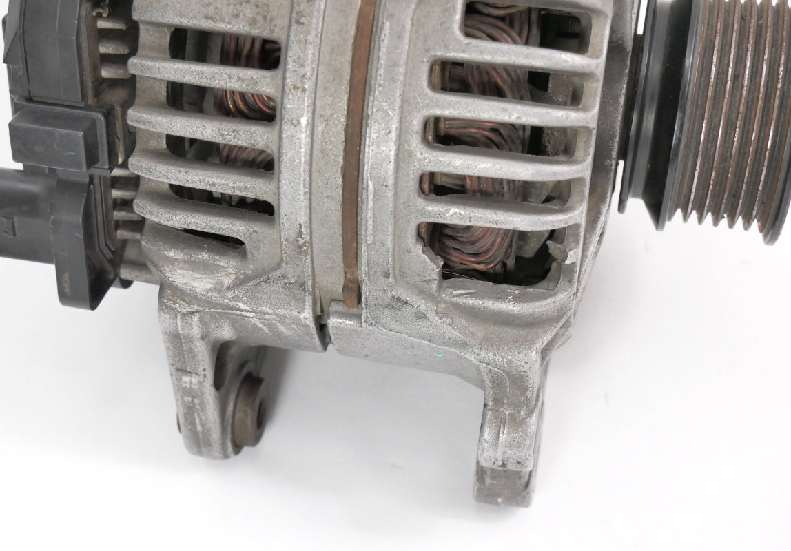 Genuine Bosch 90 Amp Alternator 99-05 VW Jetta Golf Beetle Mk4 - 028 903 028 D -