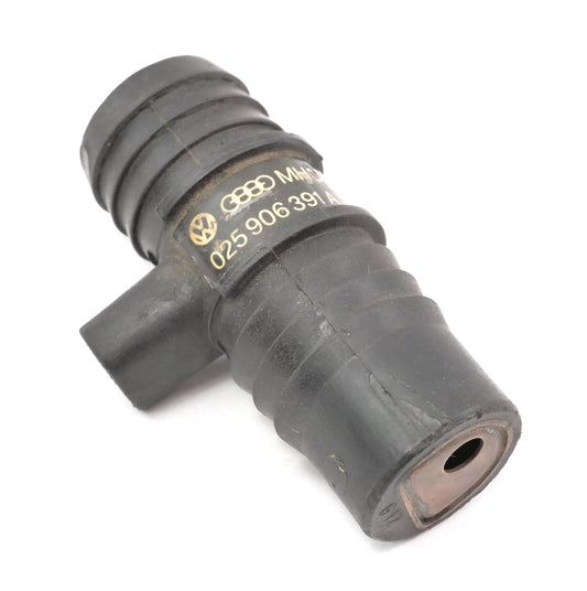 Engine Heater Pipe 86-91 VW Vanagon T3 - Genuine - 025 906 391 A