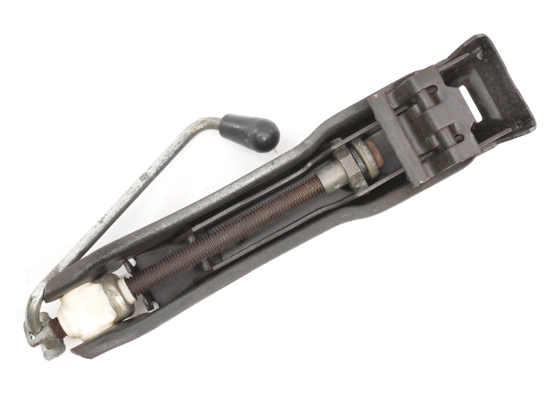Spare Tire Trunk Jack 93-99 VW Jetta Golf GTI MK3 MKIII ~ Genuine ~ 1H0 011 031