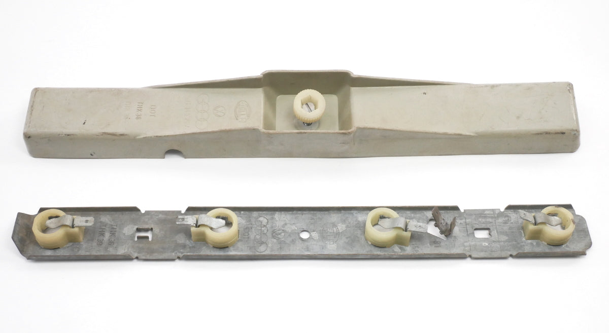 Taillight Tail Light Bulb Holder Tray Socket Board & Cover 75-81 VW Scirocco MK1