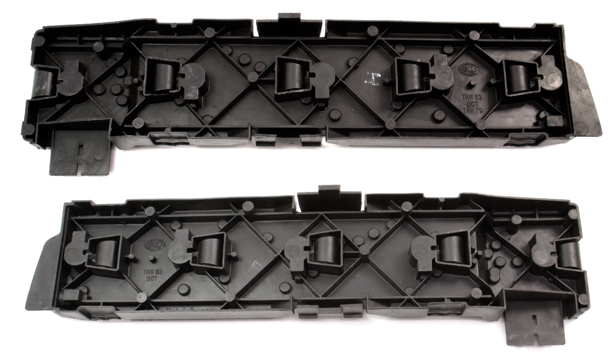 Tail Light Lamp Bulb Holder Trays 82-88 VW Scirocco MK2 OEM - 533 945 257 / 258