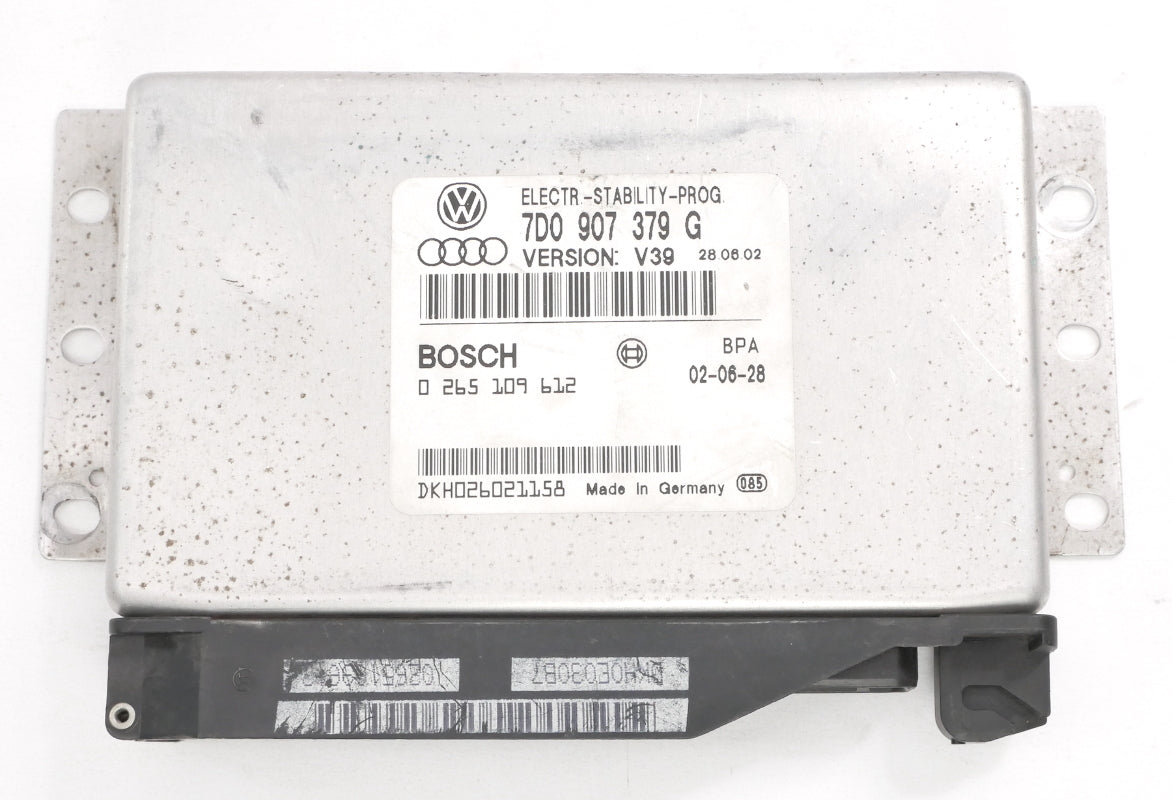 ESP ABS Computer Control Module 00-03 VW Eurovan VR6 - Genuine - 7D0 907 379 G