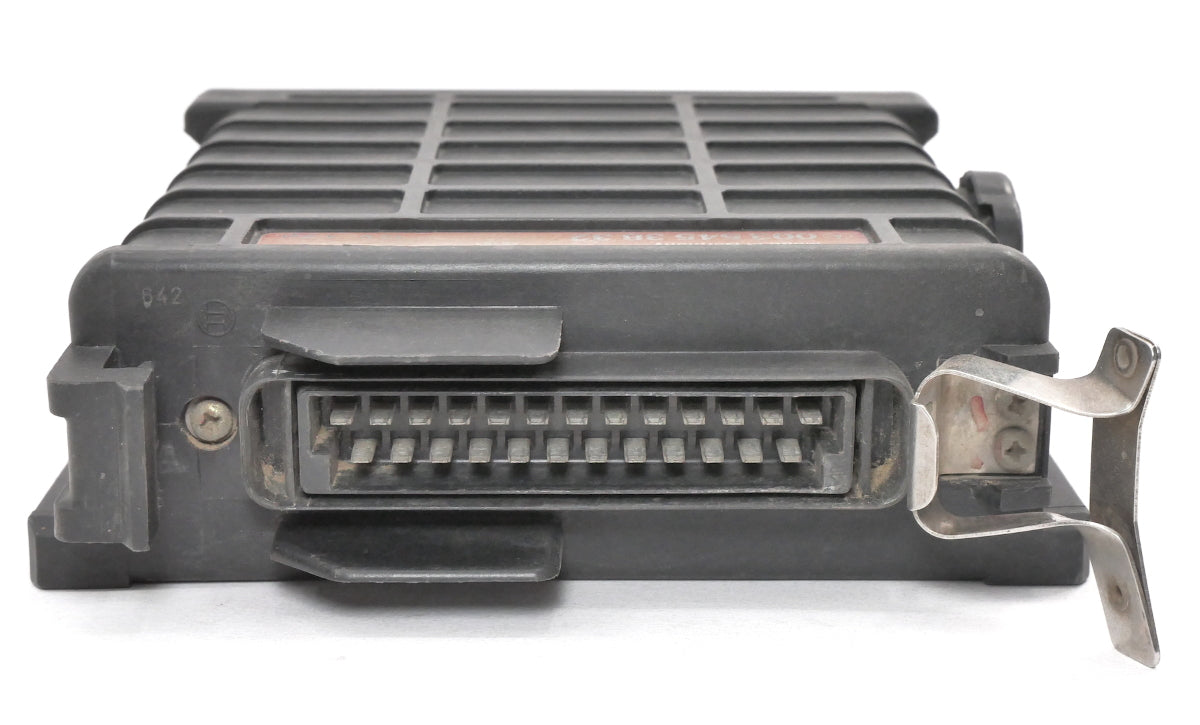 ECU ECM Engine Computer 85-86 Mercedes 190E - 003 545 38 32 / 0 280 800 136
