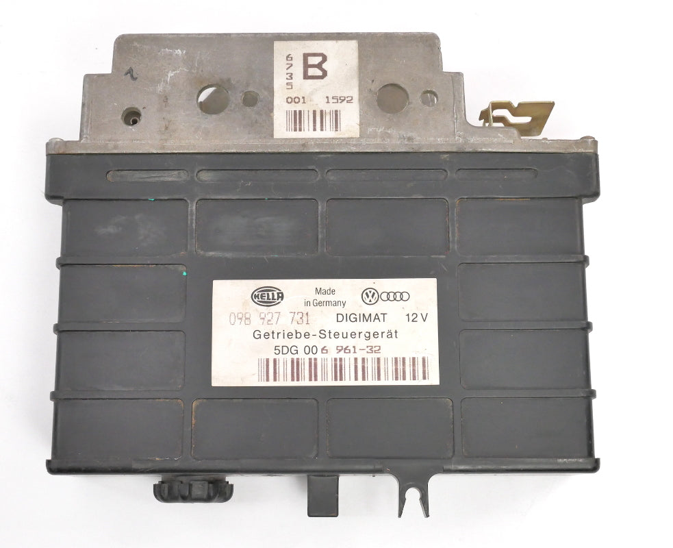 TCM Transmission Computer Control Module 92-94 VW Eurovan 2.5 T4 - 098 927 731 B