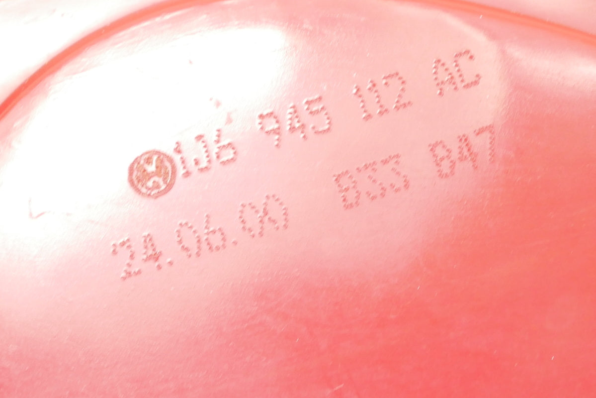 RH Smoked Taillight Tail Light Lamp 99-05 VW Golf GTI MK4 ~ OEM ~ 1J6 945 112 AC