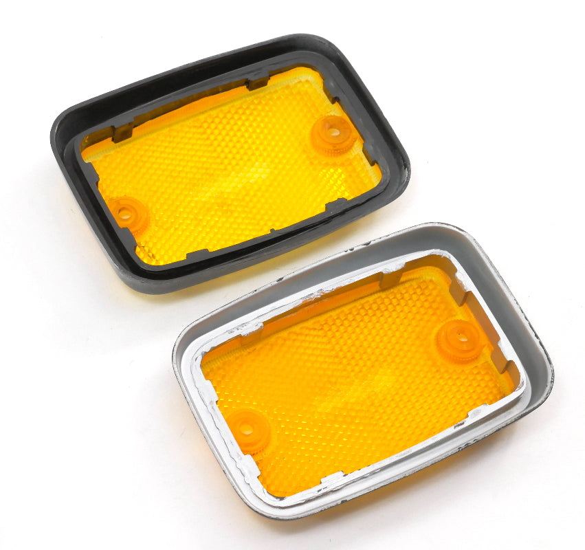 2x Front Side Lens Light Reflector 70-79 VW Bus Aircooled Hella - 211 945 119 A