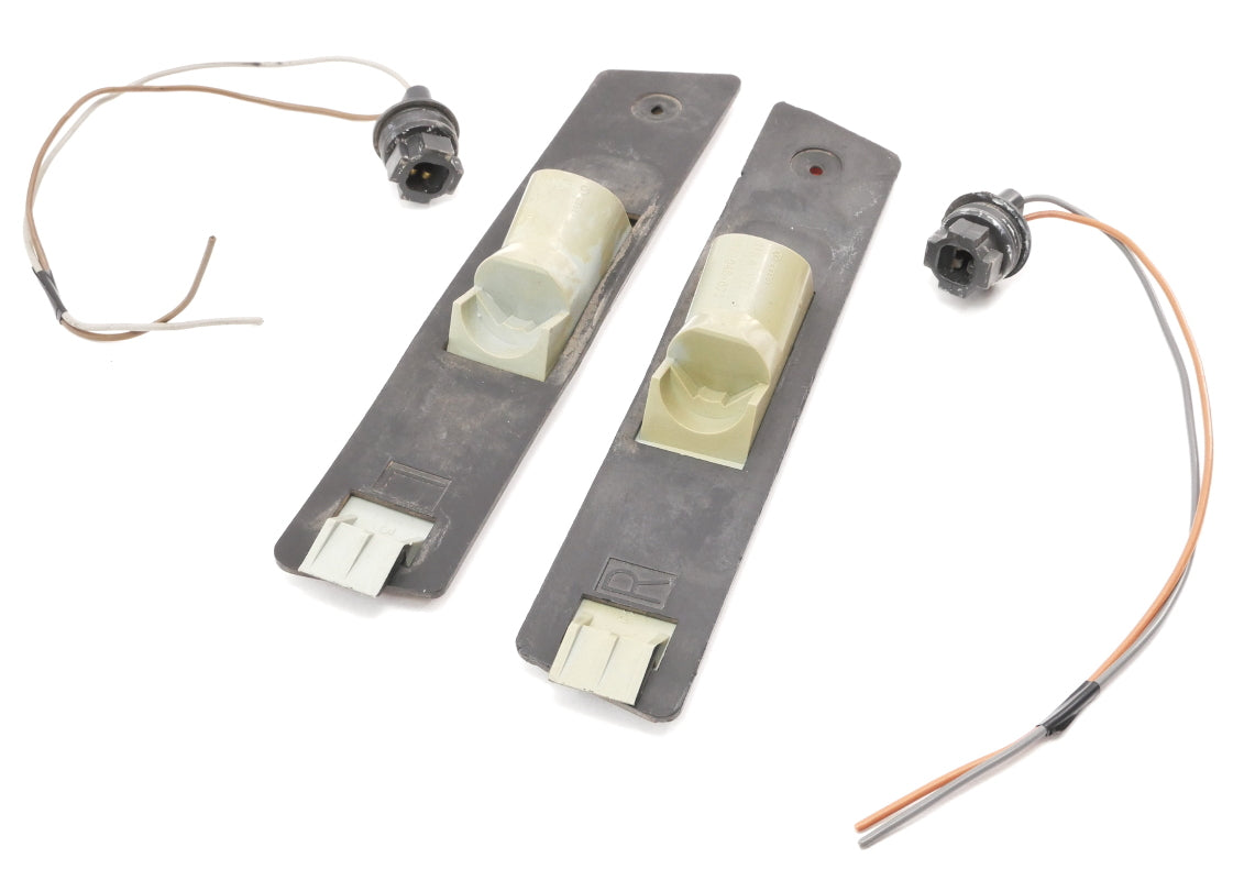 US Spec Side Marker Fender Lights 85-92 VW Jetta Golf GTI MK2 OEM ~ 176 945 072