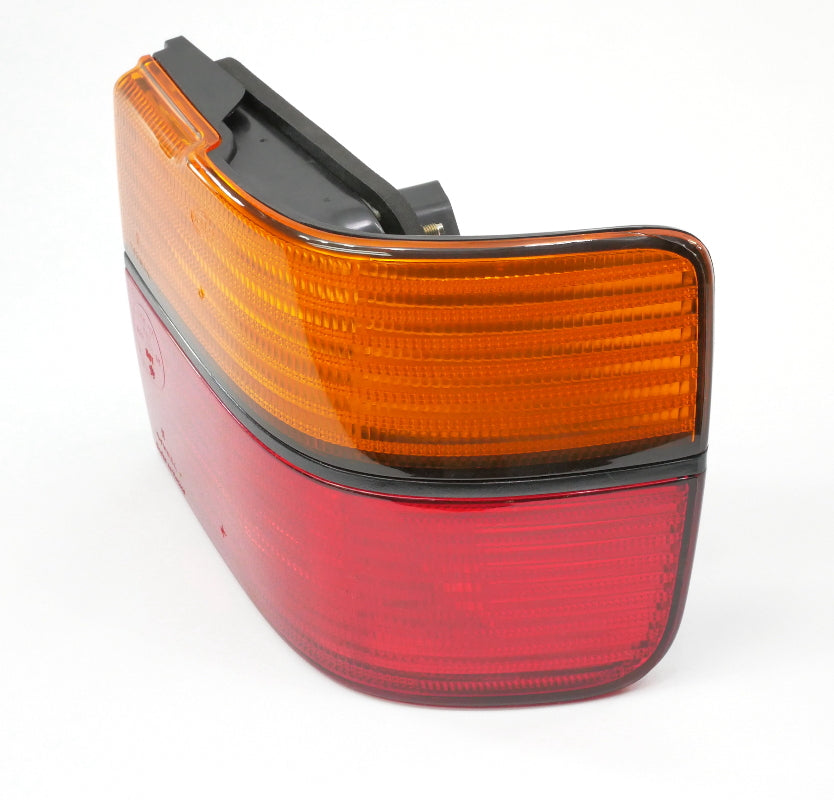 NOS RH Outer Taillight Tail Light Lamp 93-99 VW Jetta MK3 Genuine 1HM 945 096 F