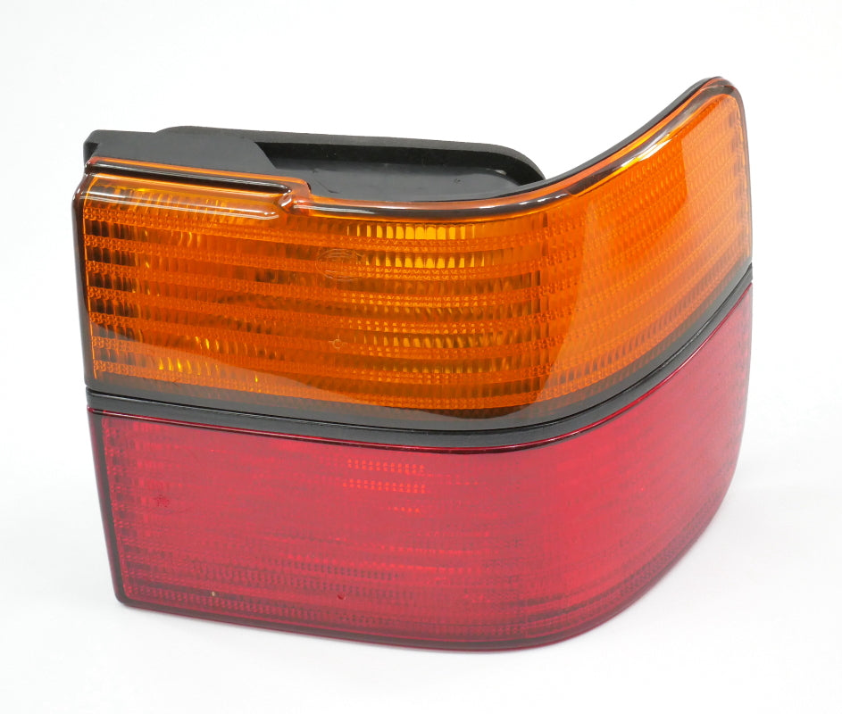 NOS RH Outer Taillight Tail Light Lamp 93-99 VW Jetta MK3 Genuine 1HM 945 096 F