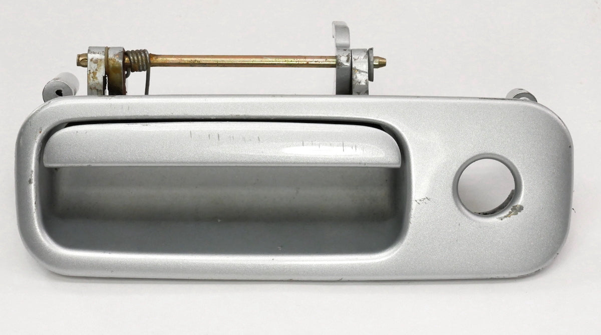 Hatch Trunk Liftgate Handle VW Golf GTI MK4 LA7W Reflex Silver OEM 1J6 827 565 B