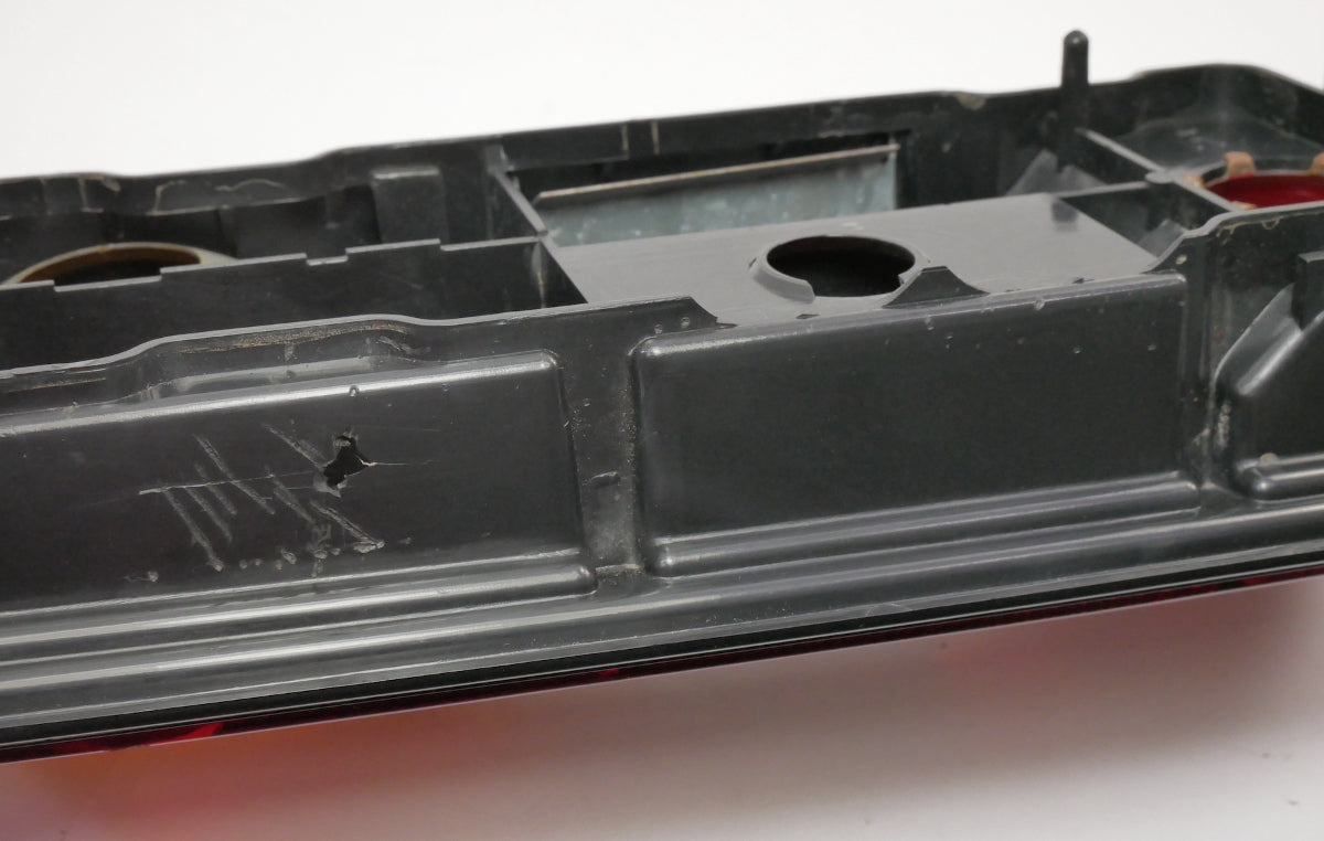 Tail Light Lamp Set 80-91 VW Vanagon T3 Taillight Genuine Hella OE - 251 945 111