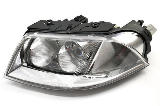 NOS LH Headlight Head Light Lamp 01-05 VW Passat B5.5 OEM Hella - 3B0 941 015 AQ