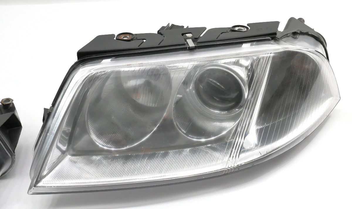 NOS Headlight Head Light Lamp Set 01-05 VW Passat B5.5 - 3B0 941 016 AQ