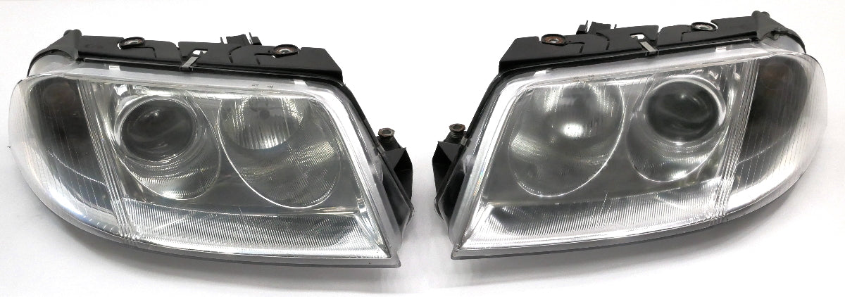 NOS Headlight Head Light Lamp Set 01-05 VW Passat B5.5 - 3B0 941 016 AQ