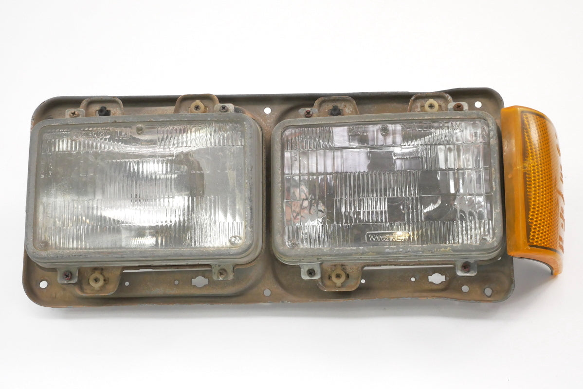 LH Headlight Head Light Lamp & Turn Signal 80-84 VW Jetta Mk1 - Genuine OEM