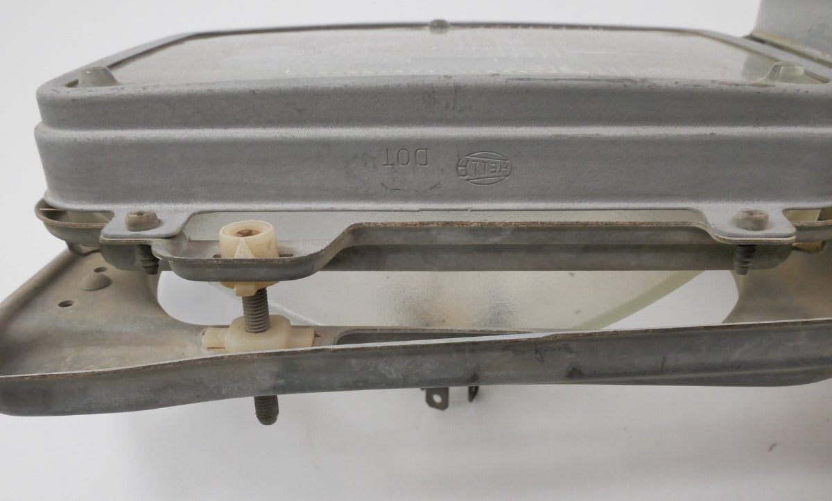 RH Headlight Head Light Lamp Mount & Adjusters 80-84 VW Jetta Mk1 - Genuine OEM