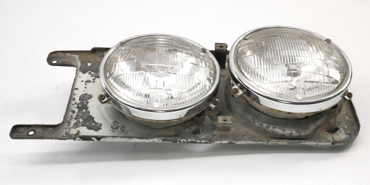 RH Headlight Head Light Lamp Bracket & Adjusters 75-77 VW Scirocco MK1 Early OEM