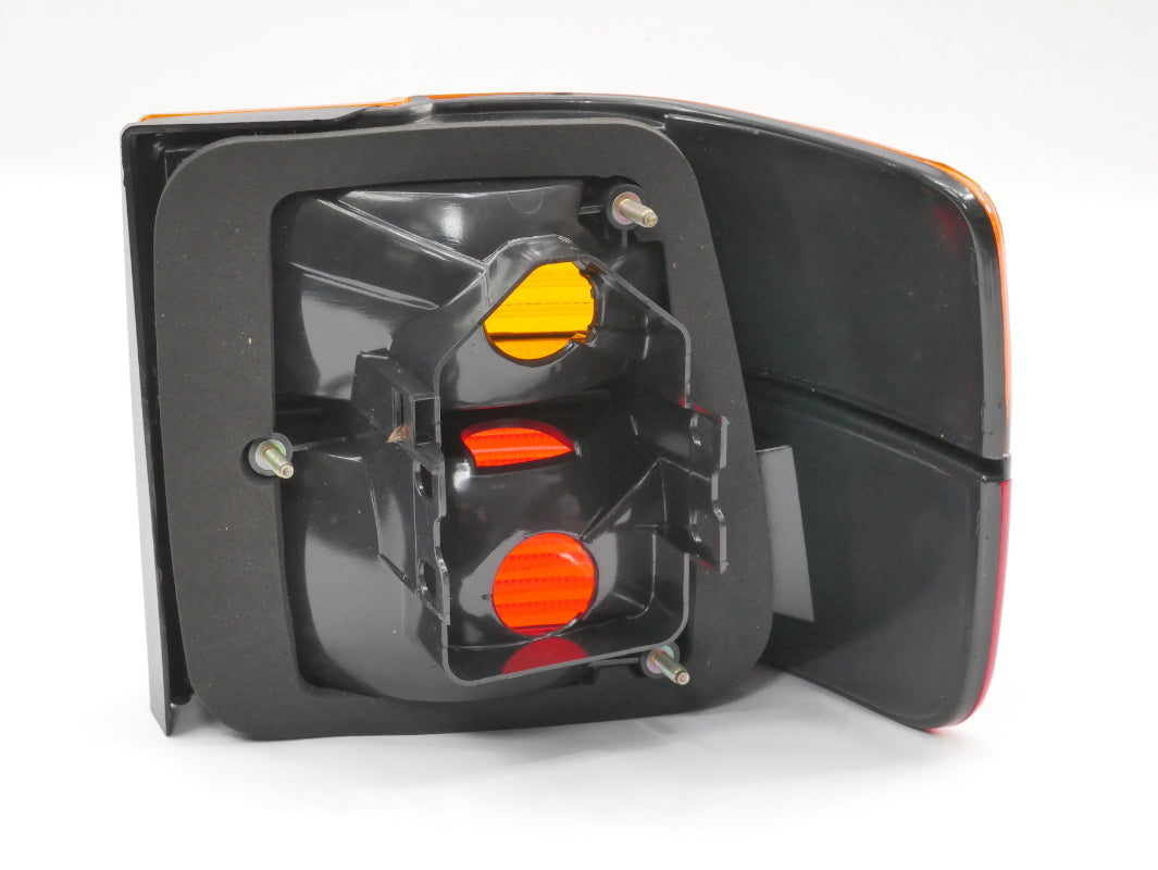 NOS LH Outer Taillight Tail Light Lamp 93-99 VW Jetta MK3 Genuine 1HM 945 095 F