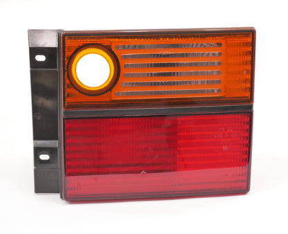 RH Inner Taillight Tail Light Lamp 93-99 VW Jetta MK3 - Genuine - 1HM 945 094 C